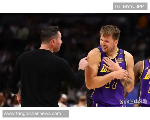 东詹联手发威57分19篮板湖人轻取掘金展现强大实力