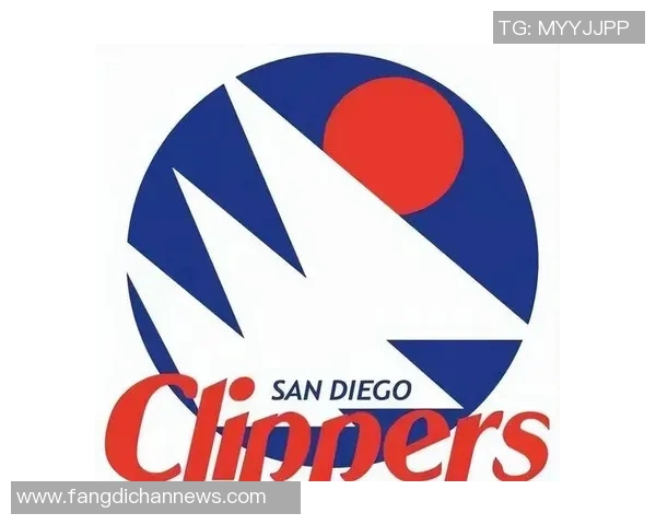 有点小帅！快船发布新赛季城市版球衣宣传海报 同时发布同款周边