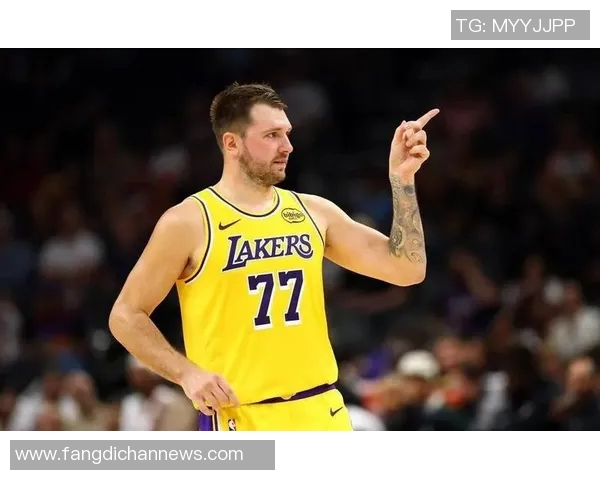 顶替布朗尼首发！詹姆斯首秀11分12助，东契奇37+5+10，小里26分